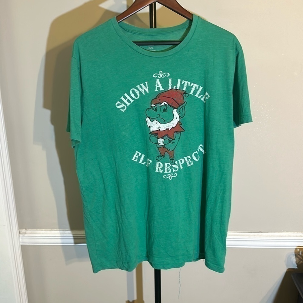 Gnome “Show A Little Elf Respect” Size: XL